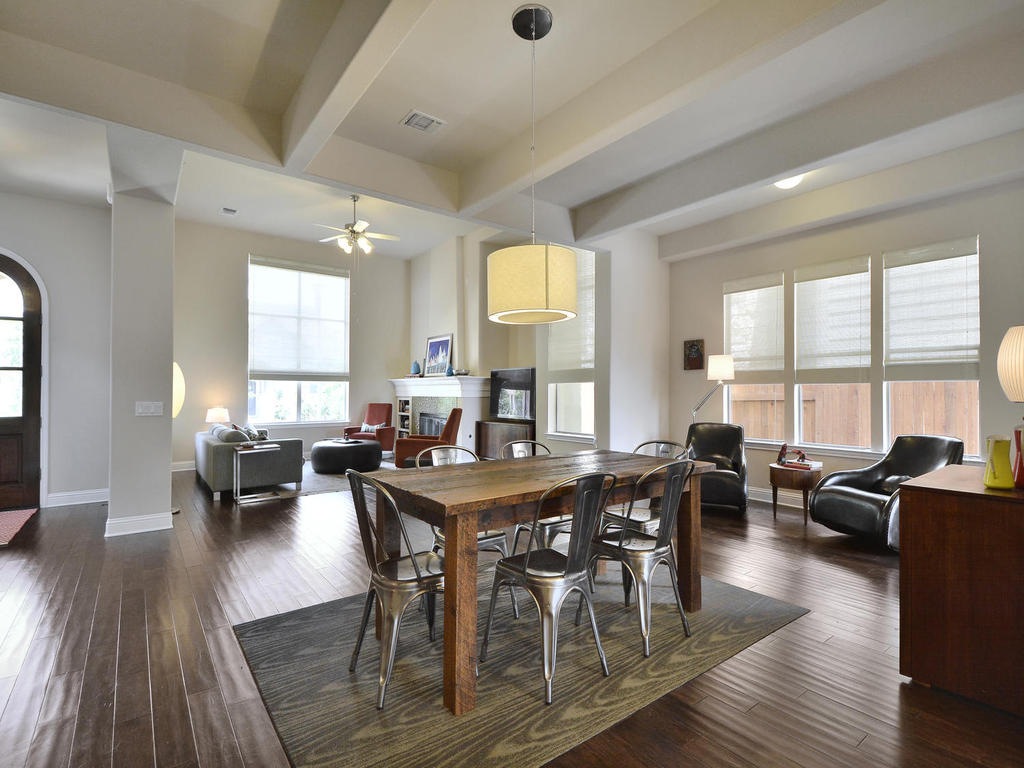 SOLD STANDARD PACIFIC, MUELLER AUSTIN YARD HOME Mueller Realtor