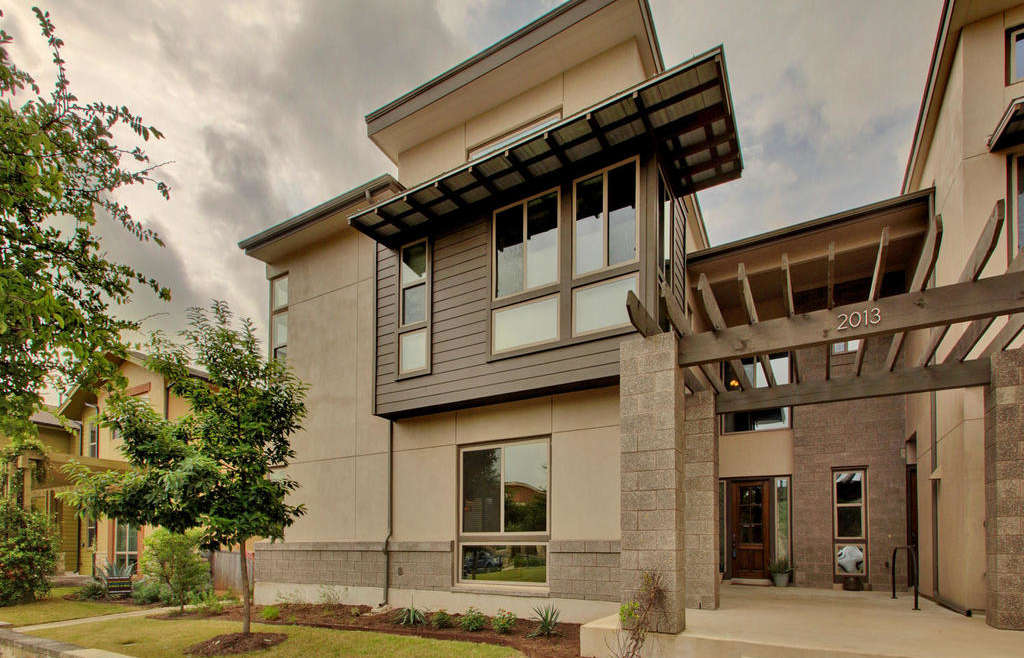Contemporary Two-story Mueller Townhome