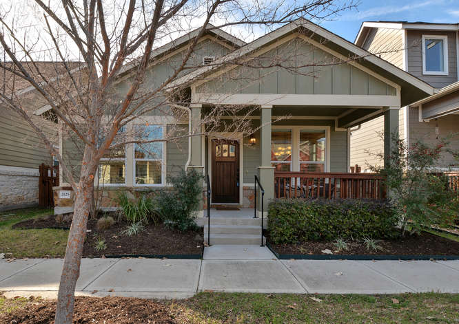 Rare, One-story Crafstman-style Bungalow In Mueller Austin